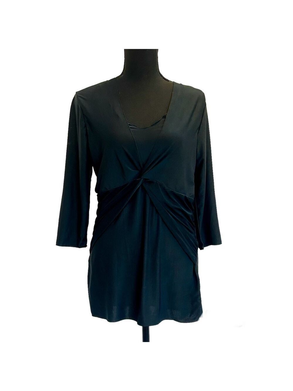 BCBGMAXAZRIA black crisscross 3/4 sleeve top blouse stretchy Sz M